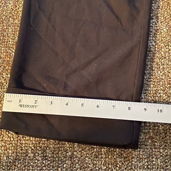 Chico’s Pants Women’s 1 Black Magquie Crop Trousers Flatters Slims Lengthens NWT - Picture 6 of 14